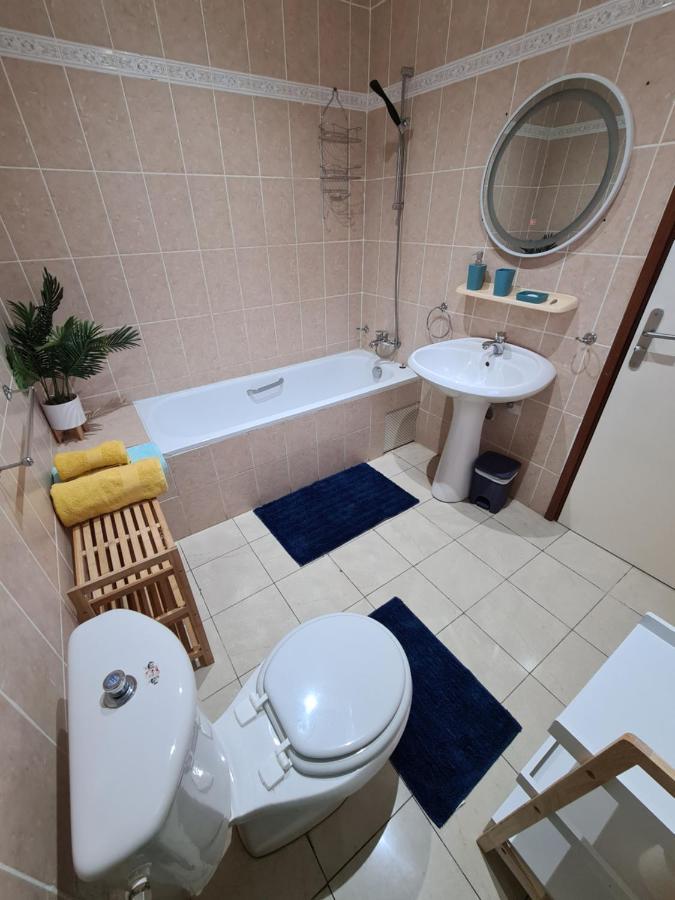 Sompteuse Villa Avec Piscine A 5 Min De La Plage Pointe Noire Dış mekan fotoğraf